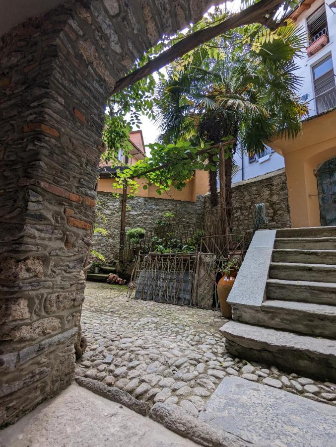 Antica Osteria Apartments Dongo Exterior photo